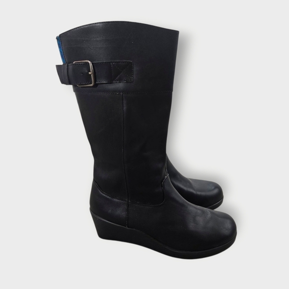 Crocs A-Leigh Women’s Wedge Boots US 7.5 Side Zip Black Leather Tall Boot - Picture 7 of 11